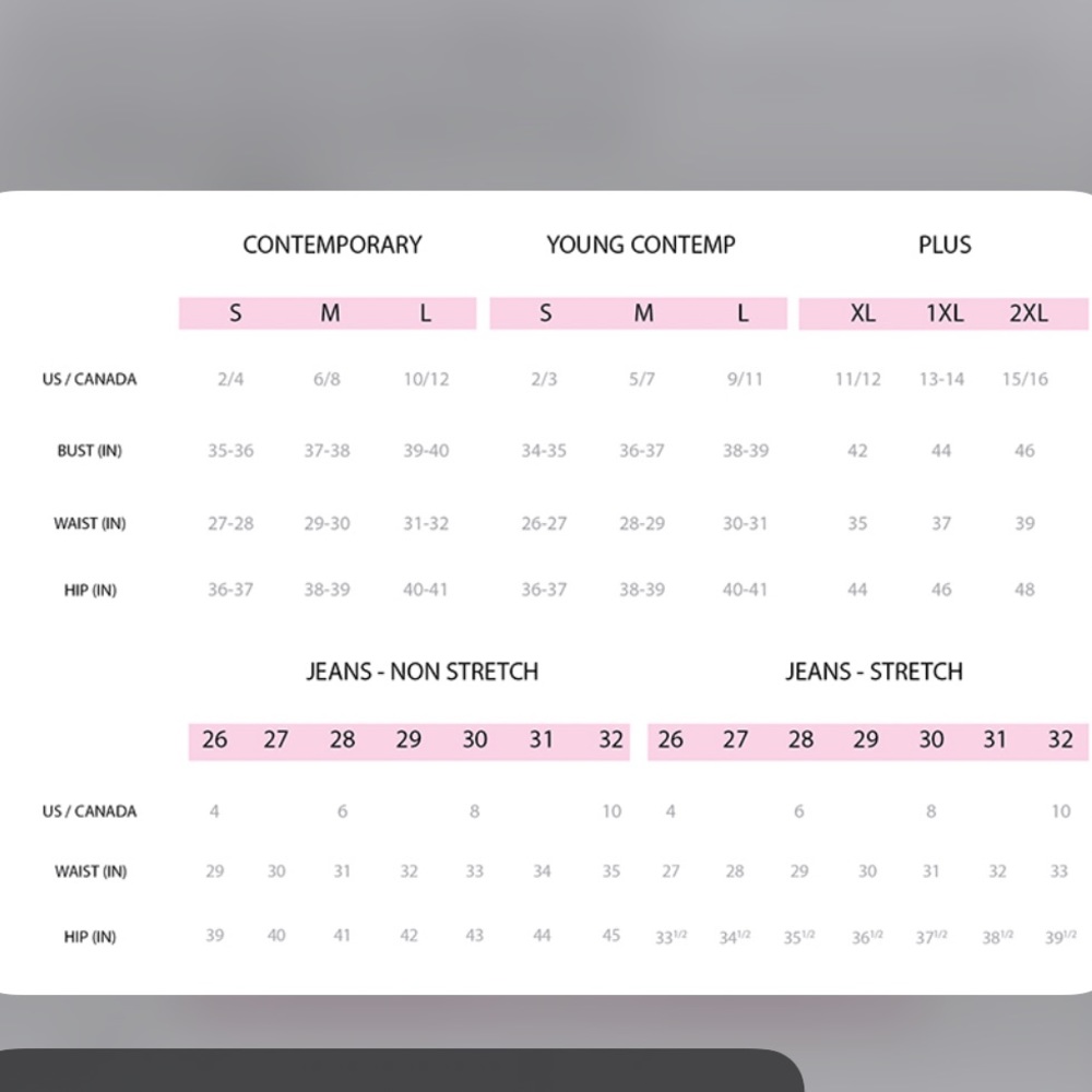 New Umgee floral romper w/ pockets - Picture 8 of 8